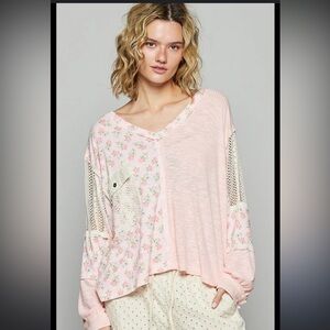 NWOT: POL Pink Floral Lace Boho Mixed Media Lightweight Long Sleeve Top•Medium